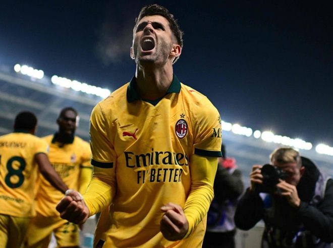 关键回合出现三次攻防转换（关键回合三度攻防易手）