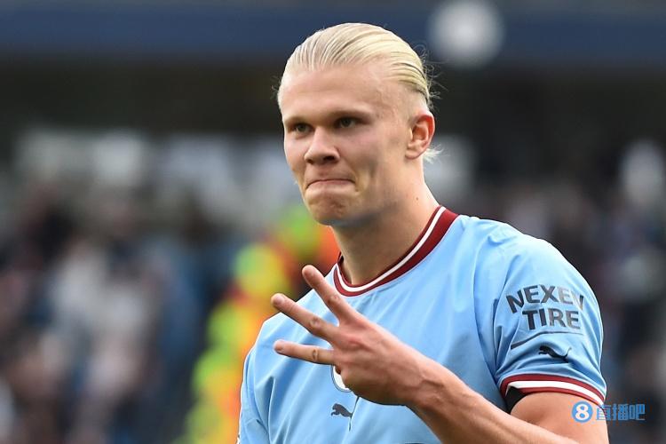 米体：泽林斯基出现轻微肌肉问题，可能不会出战比萨（米体：泽林斯基肌肉小恙，出战比萨成疑）