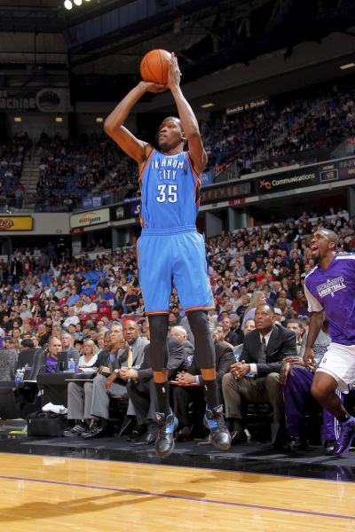 防守制胜！勇士连续3场限制对手得分到100以下（硬核防守！勇士已连三场把对手得分压到100分以下）