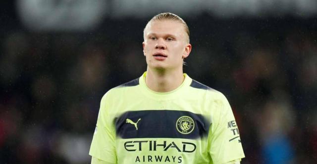 东体：申花踢广岛将沿用433阵型，斯卢茨基并非只会442菱形（东体：申花战广岛继续采用433，斯卢茨基不止会442菱形）