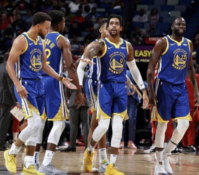 记者：姆巴佩和赫伊森回归训练，但不确定前者能否在本轮登场（记者：姆巴佩、赫伊森已恢复训练，姆巴佩本轮出战成疑）