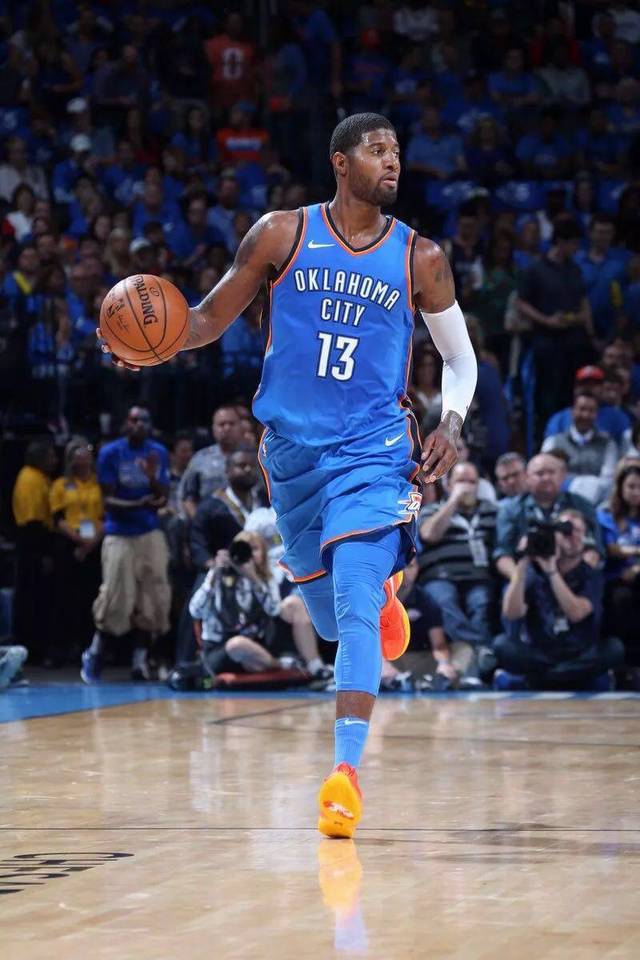 麦孔：劳塔罗打进一个真正队长般的进球，向队友传递他的决心（麦孔：劳塔罗轰出队长式进球，将决心传达给队友）