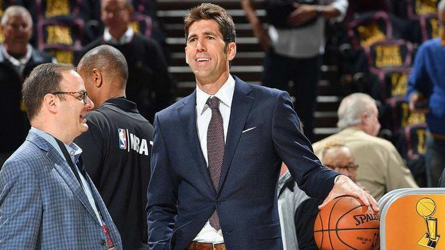 3分钟537次！河南10少年刷新“同心绳”吉尼斯世界纪录（河南10名少年3分钟完成537次，“同心绳”项目再创吉尼斯世界纪录）